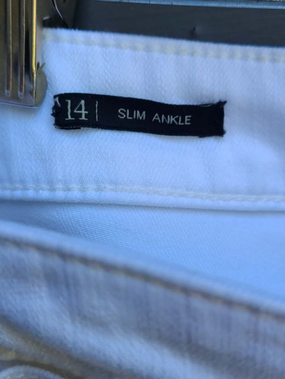 Talbots White Flawless 5 Pocket Slim Ankle Jeans size 14 - Picture 5 of 8